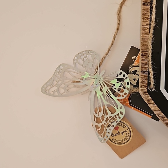 Hand Crafted Wooden Wall Decor Skeleton Design Black & White Glitter BEWARE sign - Picture 17 of 17